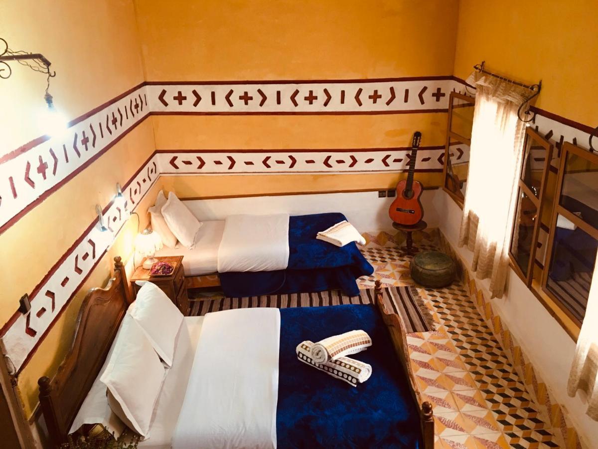 Hotel Panoramique De La Vallee Aït Idaïr 外观 照片
