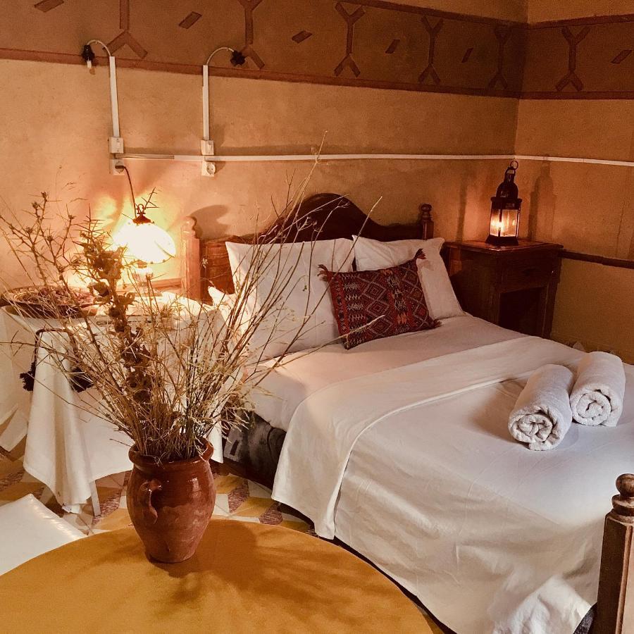 Hotel Panoramique De La Vallee Aït Idaïr 外观 照片