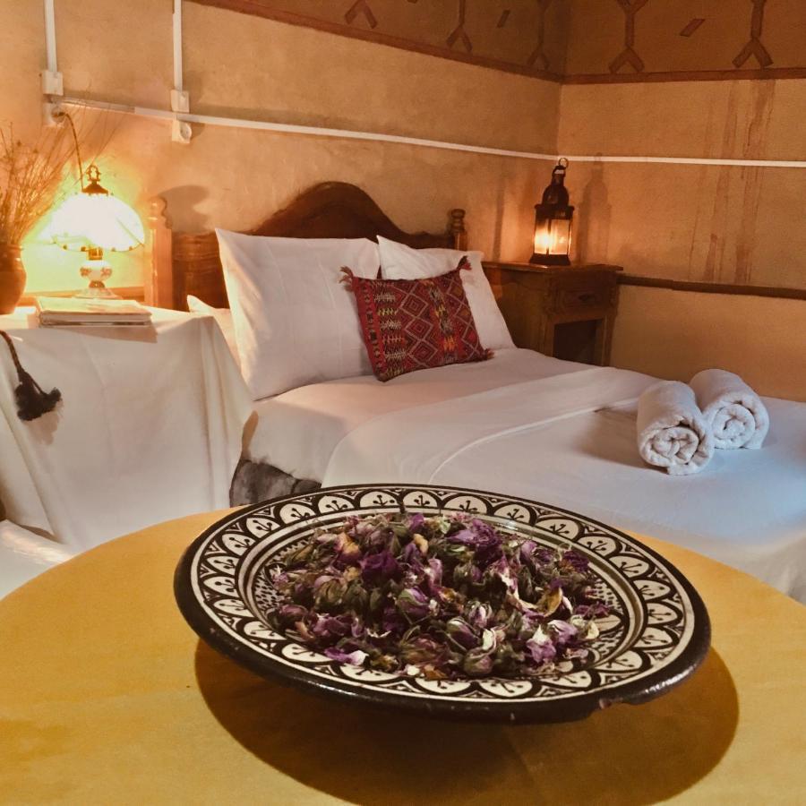 Hotel Panoramique De La Vallee Aït Idaïr 外观 照片