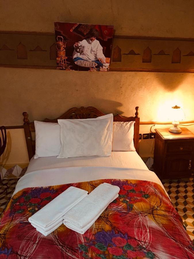 Hotel Panoramique De La Vallee Aït Idaïr 外观 照片
