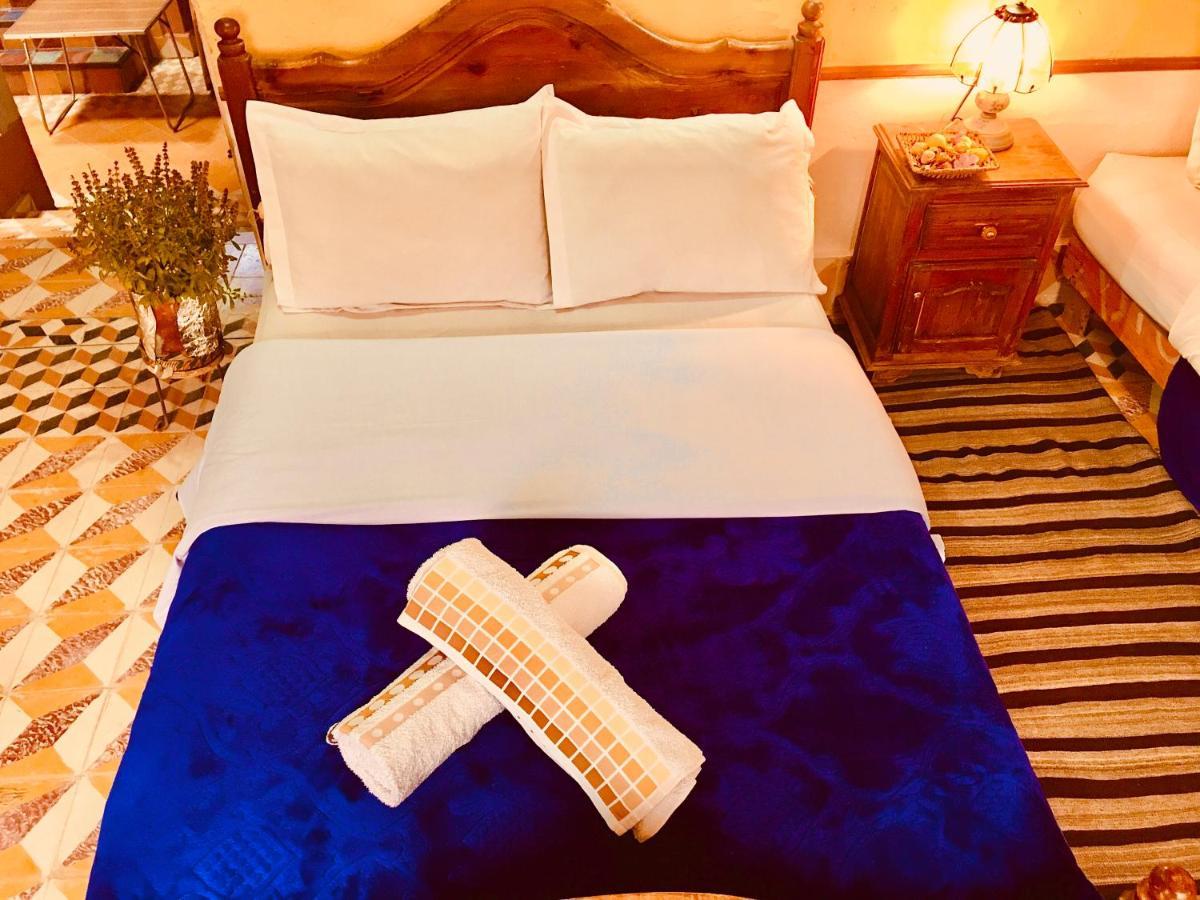 Hotel Panoramique De La Vallee Aït Idaïr 外观 照片