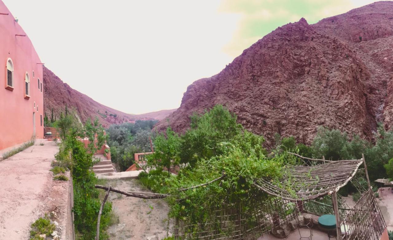 Hotel Panoramique De La Vallee Aït Idaïr 外观 照片