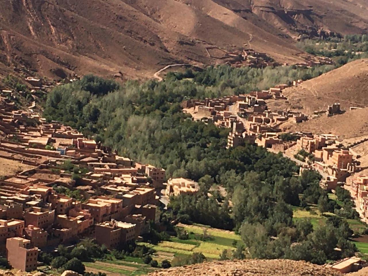 Hotel Panoramique De La Vallee Aït Idaïr 外观 照片